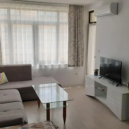 Diana Apartment