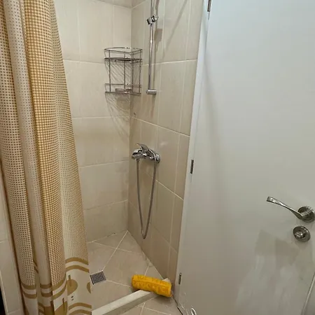 Diana Apartment *